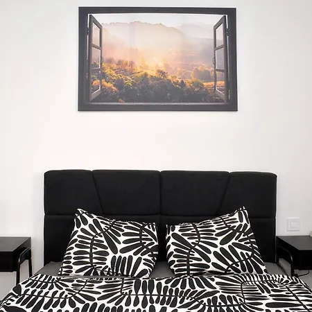 Waterfront Heaven! Διαμέρισμα Βελιγράδι