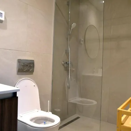 アパート Waterfront Heaven! ベオグラード